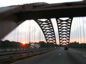 Kosciusko Bridge 20110721 2.jpg