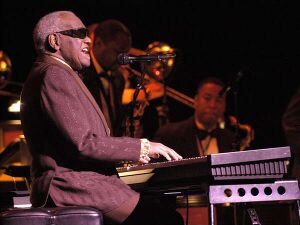 Ray Charles FIJM 2003.jpg