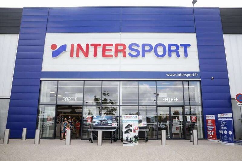 ملف:Photo magasin Intersport.jpg