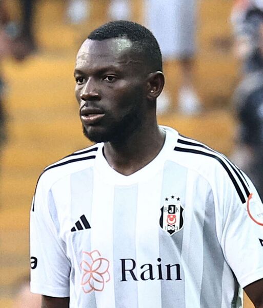 ملف:Omar Colley (cropped).jpg