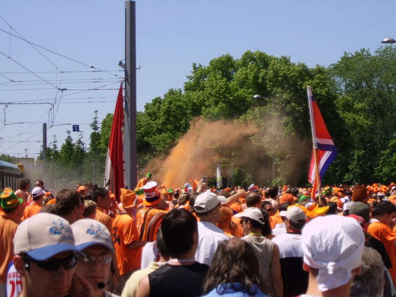ملف:Leipzig-Oranjes-3.jpg