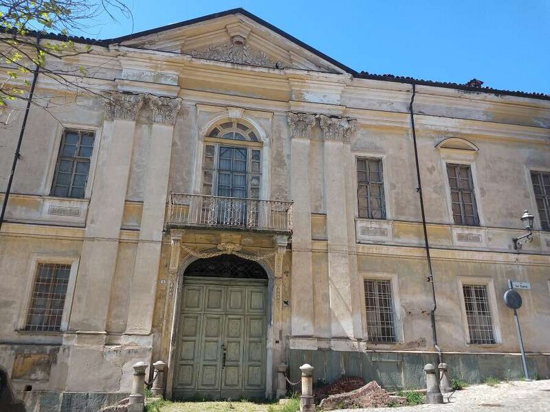 ملف:Gonella Palace.jpg