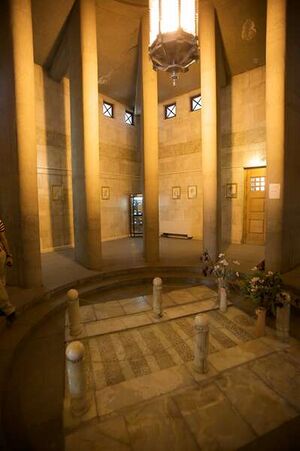 Avicenna Mausoleum interior.jpg