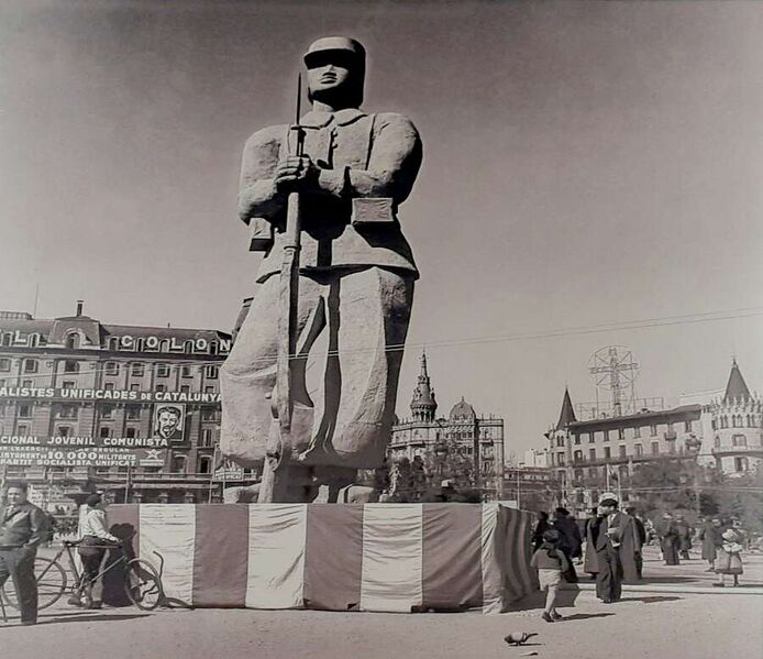ملف:Soldat del Poble.jpg