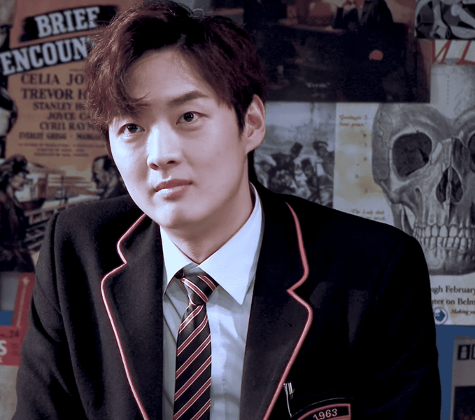 ملف:Kang Young-seok 191003.png