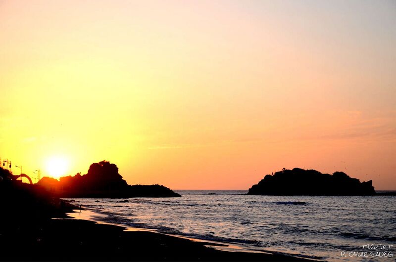 ملف:Tigzirt Sunset (36040786).jpeg