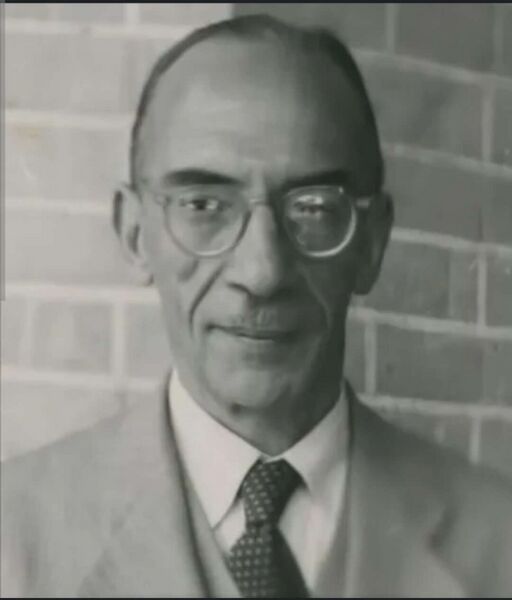 ملف:نصرت الفارسي.jpg