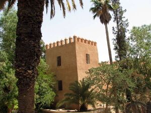 Oujda.medina. tour de control.jpg