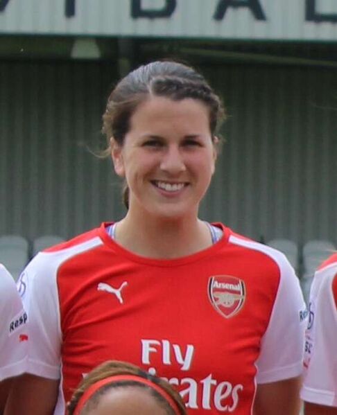 ملف:Niamh Fahey 2014 (cropped).jpg