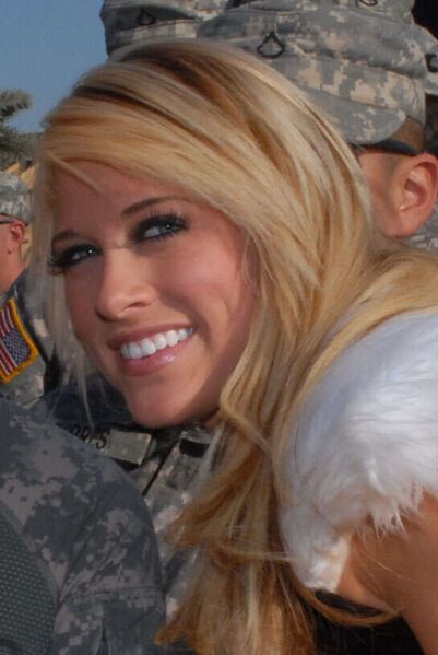 ملف:Kelly Kelly 133874.jpg
