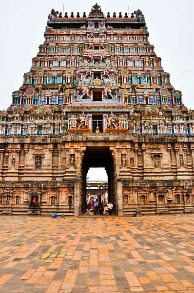 ملف:Hindu temple kumbakonam.jpg