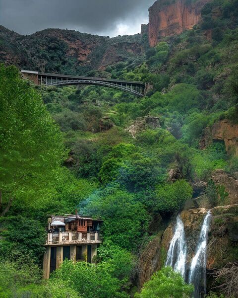 ملف:Cascades d'El Ourit.jpg