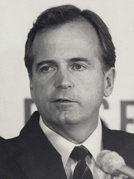 ملف:Peter Ueberroth 1985.jpg