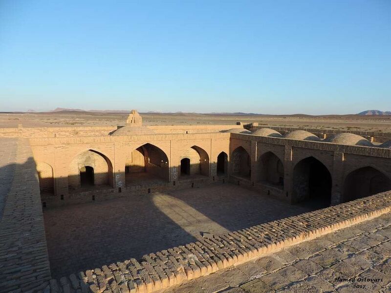 ملف:Ferdows Robatekhoshab (1).jpg