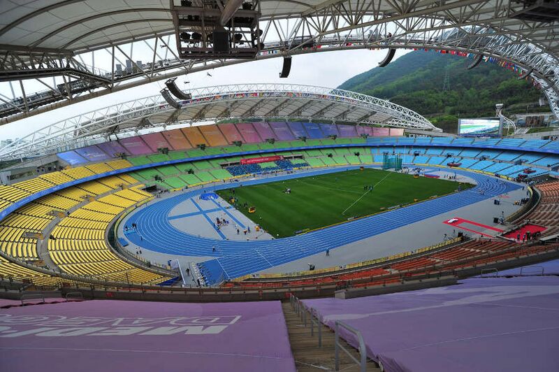 ملف:Daegu.Stadium.original.2167.jpg
