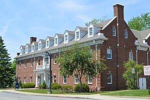Sylvania city hall.jpg