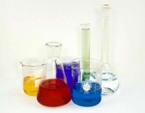 Lab glassware.jpg